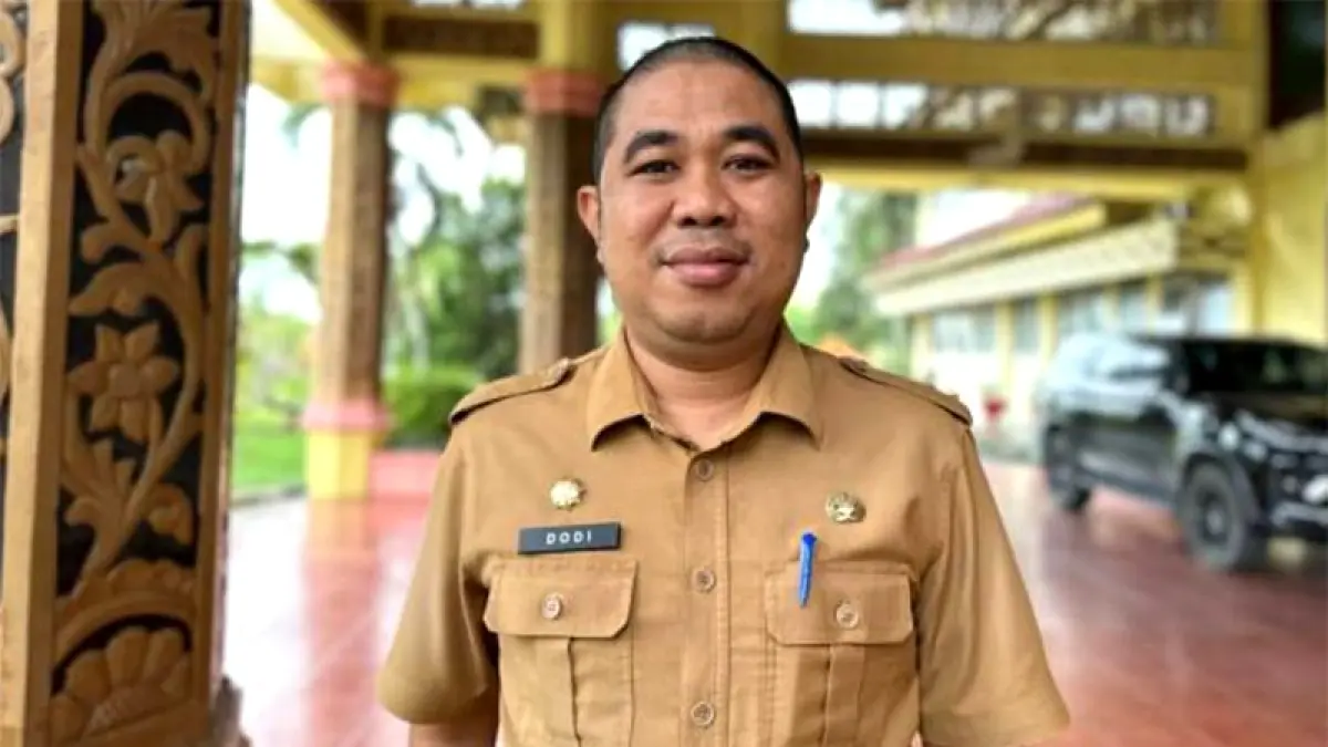 Kepala Dinas Pariwisata, Pemuda dan Olahraga (Disparpora) Pelalawan, Dodi Asma Putra SSTP MIP. (Dok Riaupos.co)