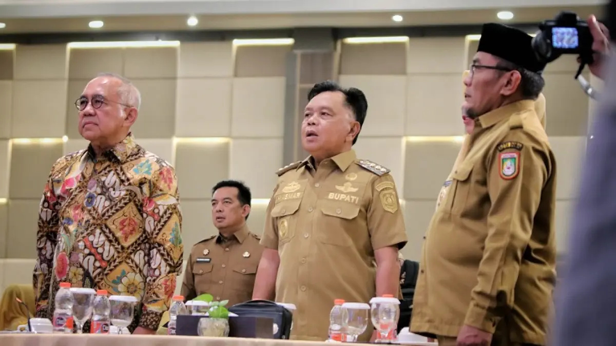 Bupati Kepulauan Meranti AKBP (Purn) H. Asmar ketika mengikuti sarasehan kebangsaan yang digelar Majelis Permusyawaratan Rakyat (MPR) RI di Pekanbaru, Senin (20/7/2026). (Istimewa)