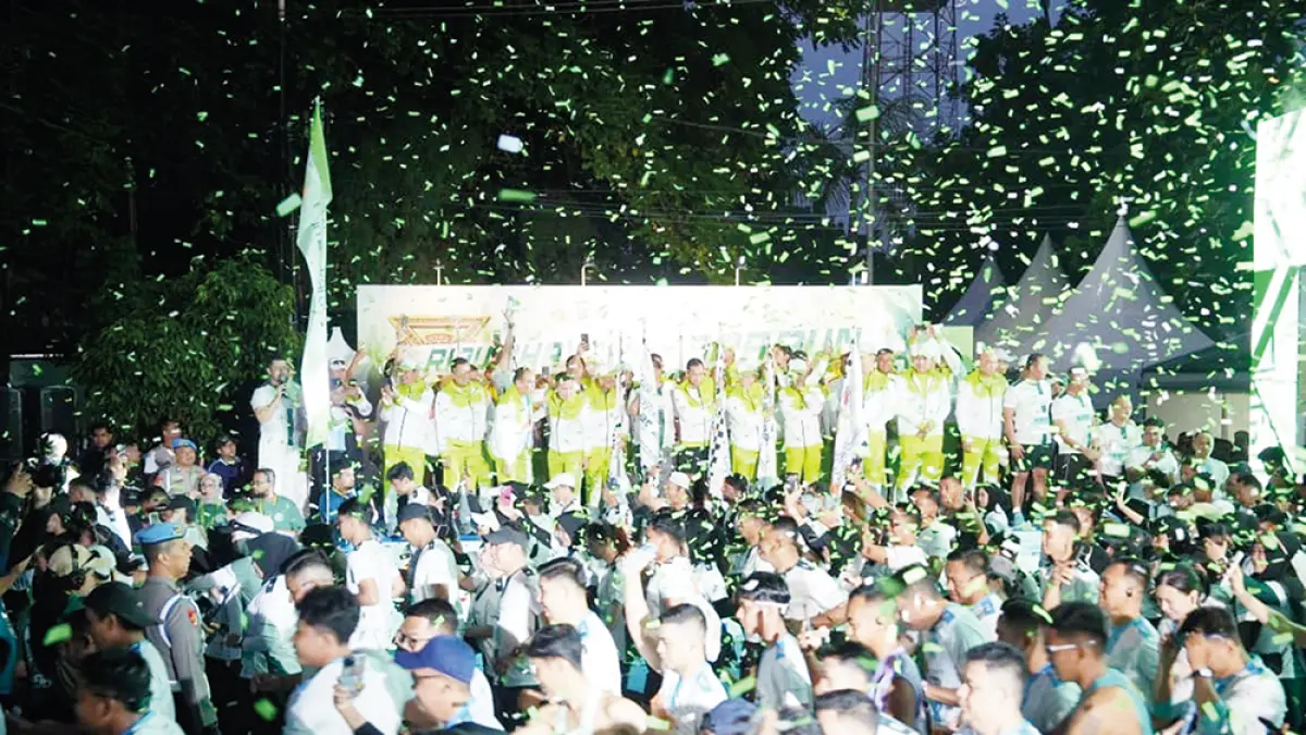RAMAIKAN: Ribuan peserta lari turut ambil bagian dalam meramaikan Riau Bhayangkara Run 2026, Ahad (19/7/2026). (Afiat Ananda/Riau Pos)