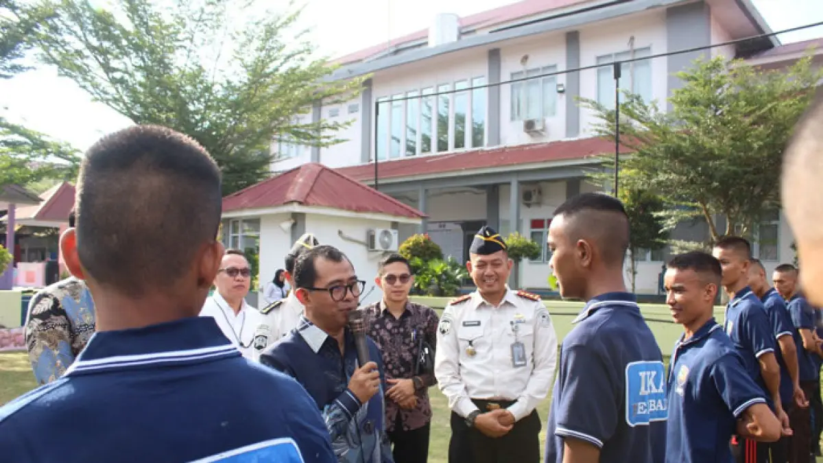 Anggota Ombudsman RI, Nuzran Joher, saat melakukan inspeksi mendadak (sidak) ke LPKA Kelas II Pekanbaru dalam rangka memperingati Hari Anak Nasional. (Ombudsman RI untuk Riaupos.co)