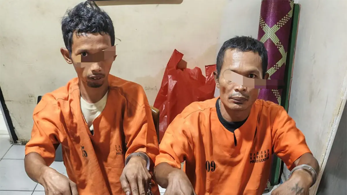 Satresnarkoba Polres Kampar menangkap dua pria yang diduga pengedar narkotika jenis sabu di Desa Intan Jaya, Kecamatan Tapung Hulu, Kabupaten Kampar, Rabu (22/7/2026) siang. Humas Polres untuk Riaupos.co
