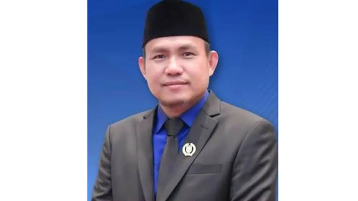 NUR AZMI HASYIM. (JPG)