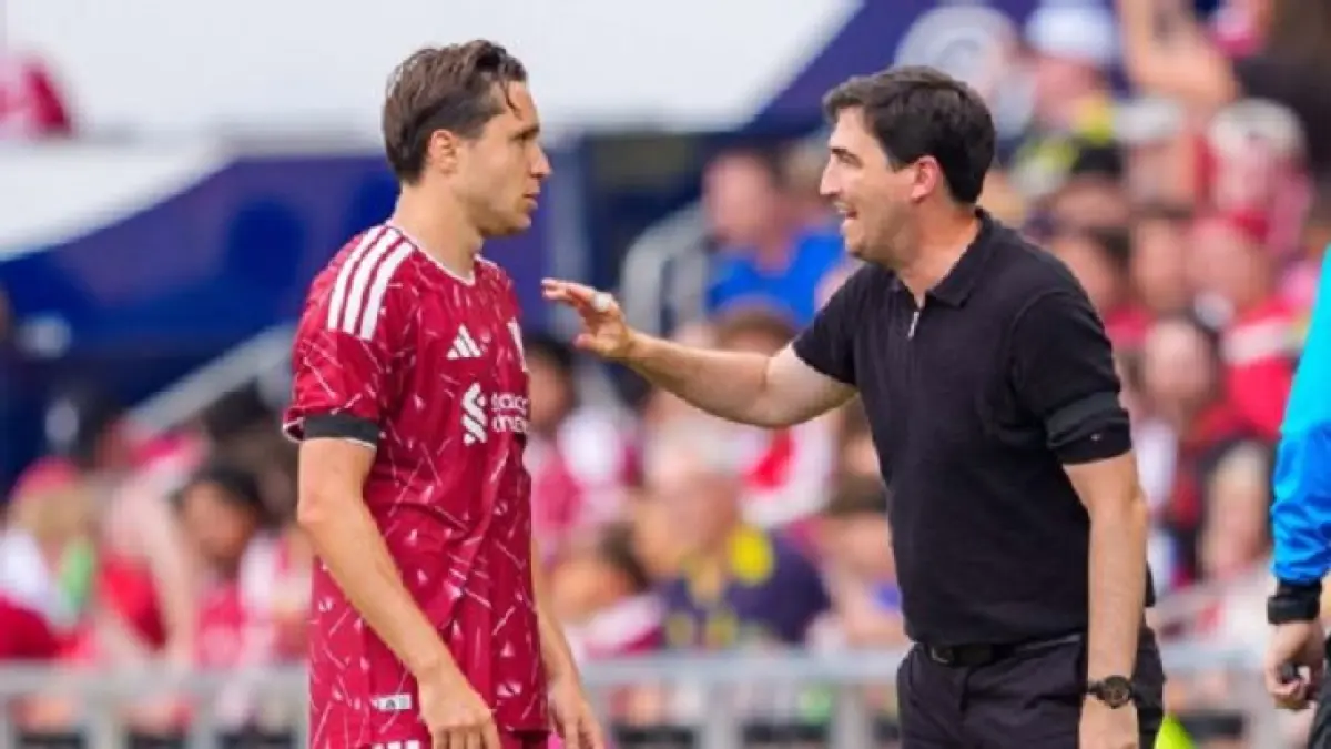 Federico Chiesa berharap mendapatkan lebih banyak menit bermain di bawah pelatih baru Liverpool, Andoni Iraola. (Andrew J. Clark/ISI Photos/ISI Photos via Getty Images)