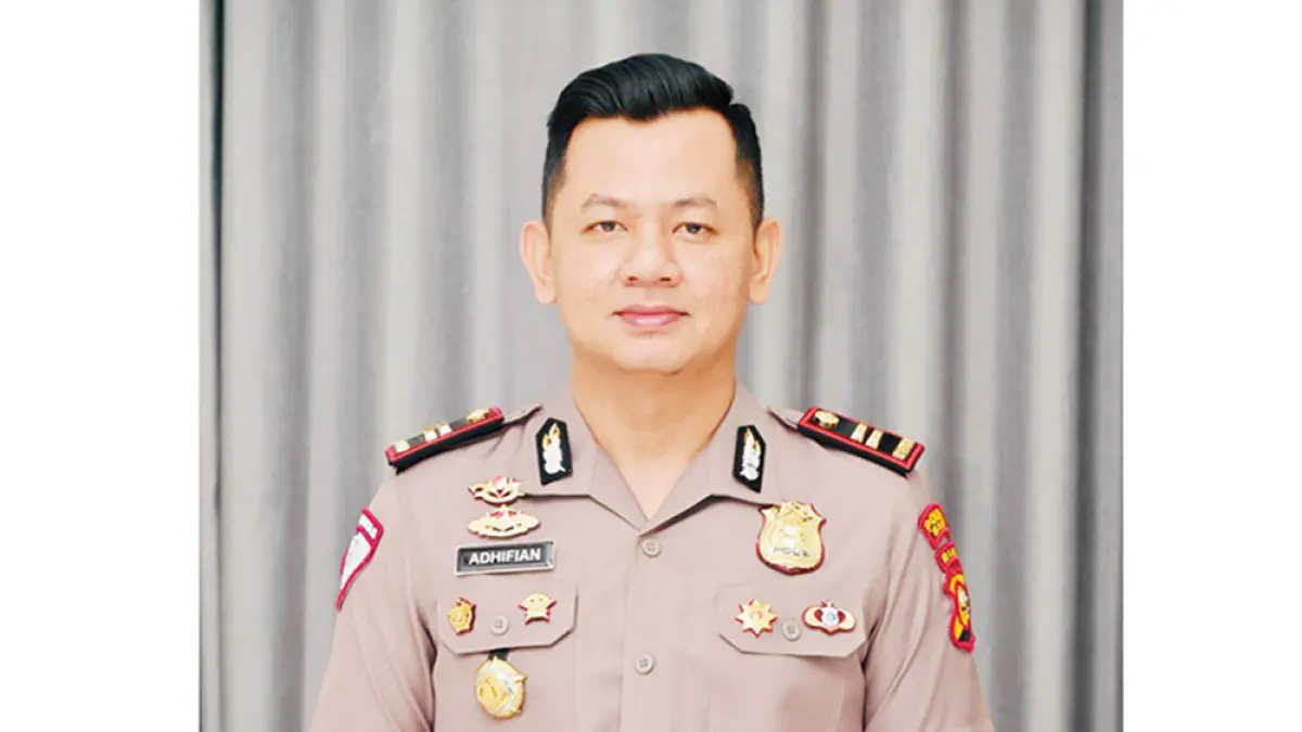 Adhifian. (JPG)