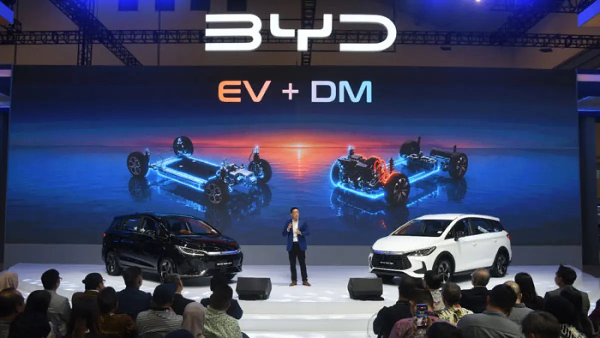 Generasi terbaru BYD M6 EV serta BYD M6 DM diperkenalkan dalam ajang GAIKINDO Indonesia International Auto Show (GIIAS) 2026. (Istimewa)