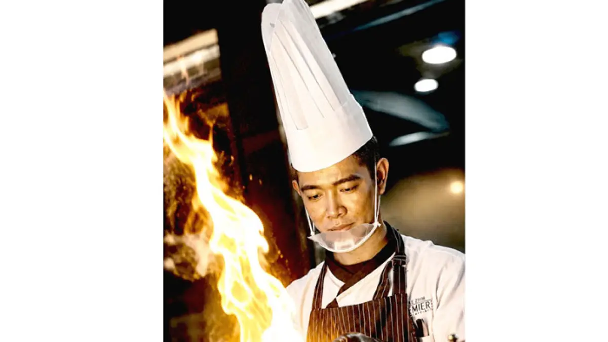Live cooking di Premiere Night Valley. (Istimewa)