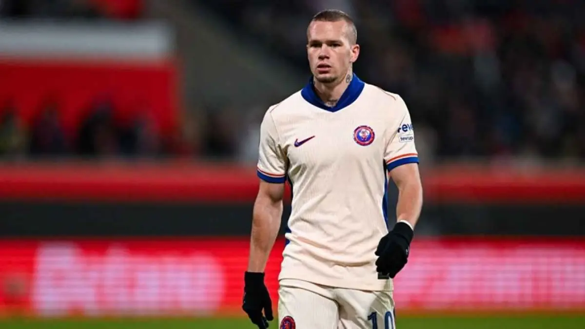 Mykhailo Mudryk awalnya diskors selama empat tahun tetapi, setelah dua tahun, sekarang bebas untuk kembali bermain. (Daniel Kopatsch/Getty Images)