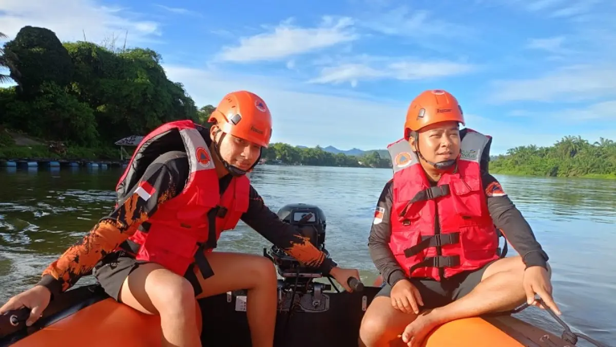 Tim Satuan Tugas Badan Penanggulangan Bencana Daerah (BPBD) Kabupaten Kampar bersama Tim SAR gabungan kembali melanjutkan operasi pencarian orang hilang pada hari ketiga (H-3), Kamis (6/8/2026). (BBPD Untuk Riaupos.co)