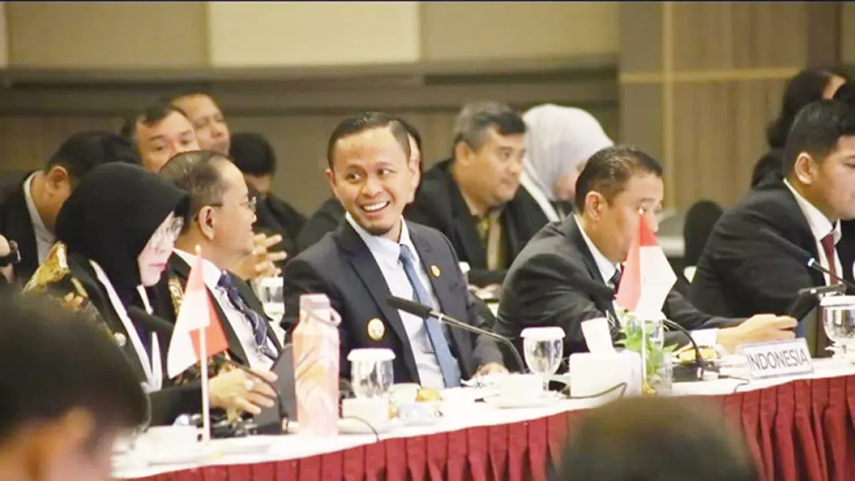 Wali Kota Pekanbaru H Agung Nugroho selaku Chairman GCMC IMT-GT memimpin pemaparan Centre for IMT-GT Subregional Cooperation (CIMT), Kamis (6/8/2026). (ISTIMEWA)