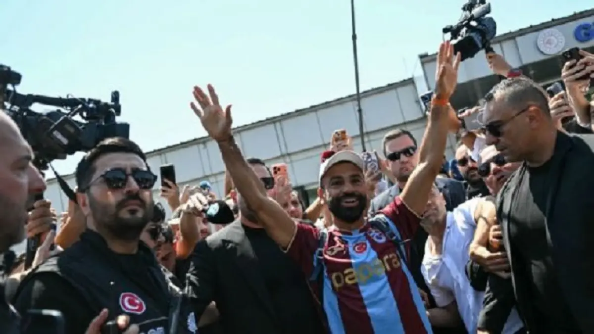 Kedatangan Mohamed Salah di Turki telah menimbulkan kehebohan. (Ozan KOSE / AFP via Getty Images)