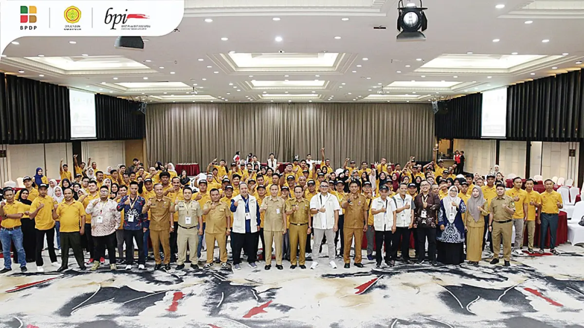 Para peserta pelatihan dari Rohil foto bersama saat mengikuti PPAPO kerja sama BPDP-Dirjenbun-BPI Angkatan XI-XIV di Hotel Furaya Pekanbaru, 21-24 Juni 2026.(BPI untuk riau pos)
