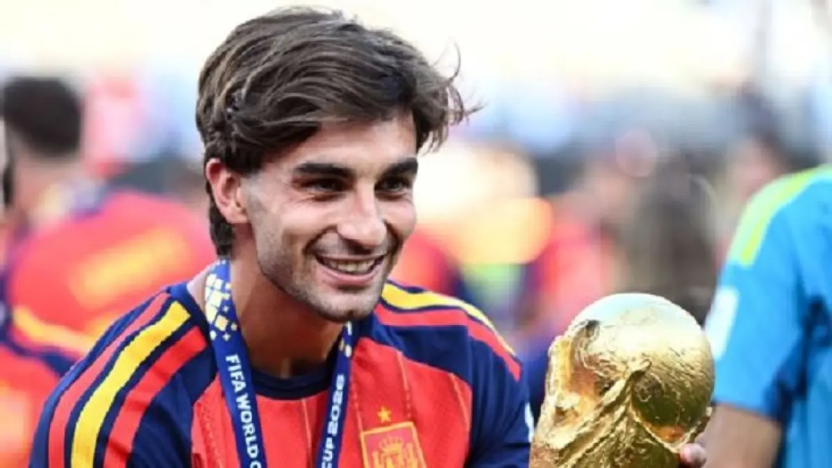 Ferran Torres mencetak gol kemenangan Spanyol atas Argetina di final Piala Dunia 2026. Penyerng Barcelona itu ingin pindah ke PSG. (Photo Agency/Getty Images)