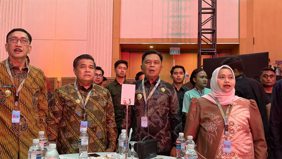 Bupati Kepulauan Meranti AKBP (Purn) H Asmar ketika mengikuti Apresiasi Pemerintah Daerah Berprestasi di Hotel Radisson Batam, Rabu (12/8/2026). (Istimewa)