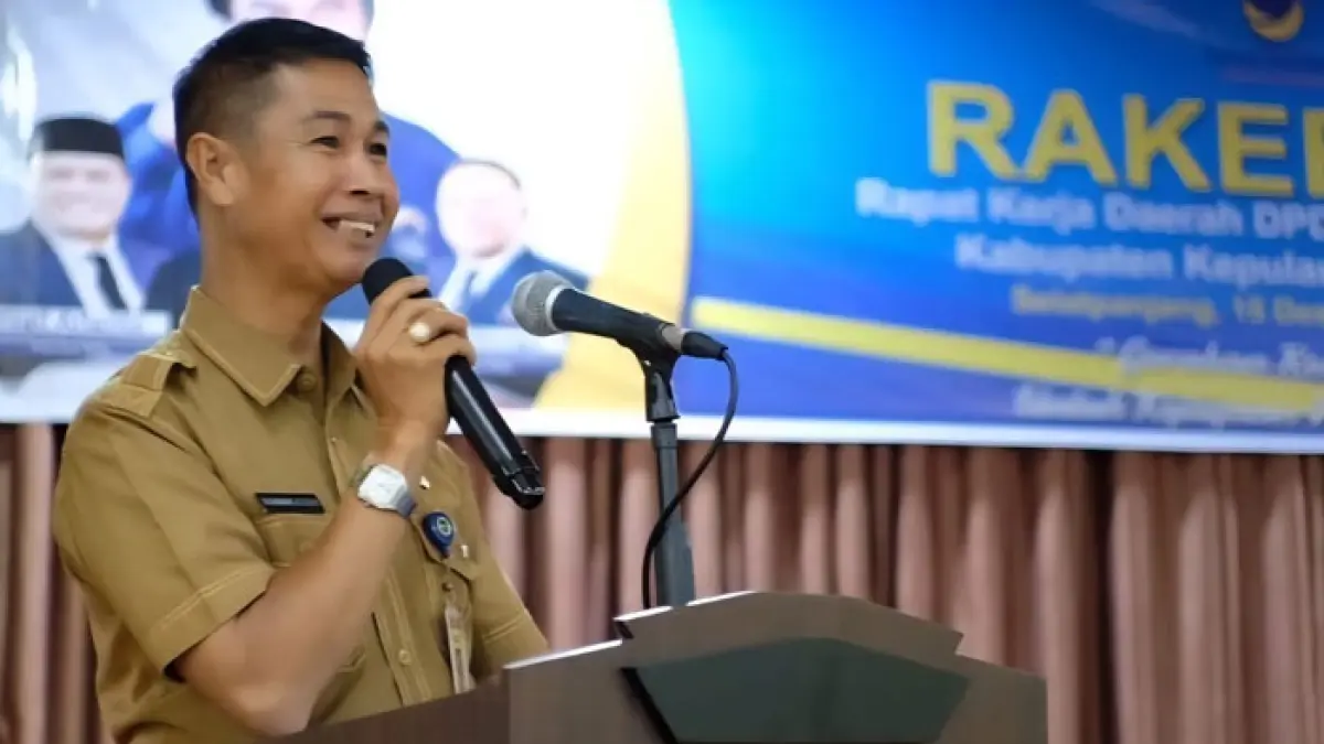 Sekda Kabupaten Kepulauan Meranti H Sudandri Jauzah SH (Dok Riaupos.co)