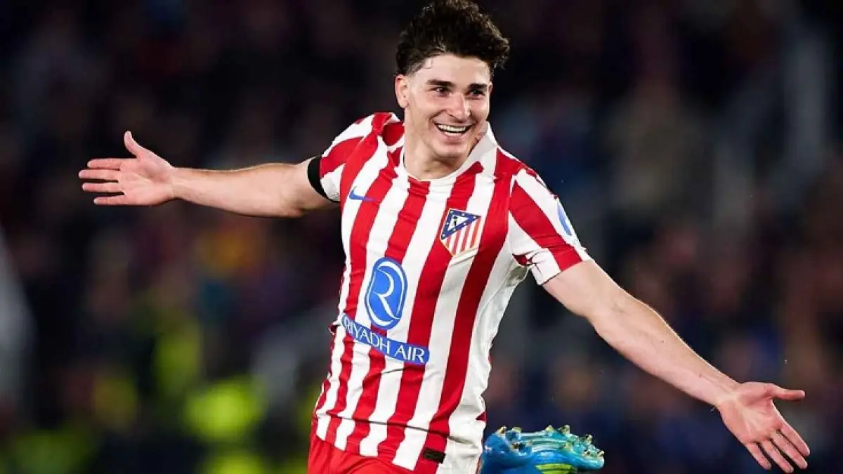 Barcelona telah berusaha untuk merekrut penyerang Atletico Madrid Julian Alvarez sebagai pengganti Robert Lewandowski musim panas ini. (Pablo Rodriguez/Quality Sport Images/Getty Images)
