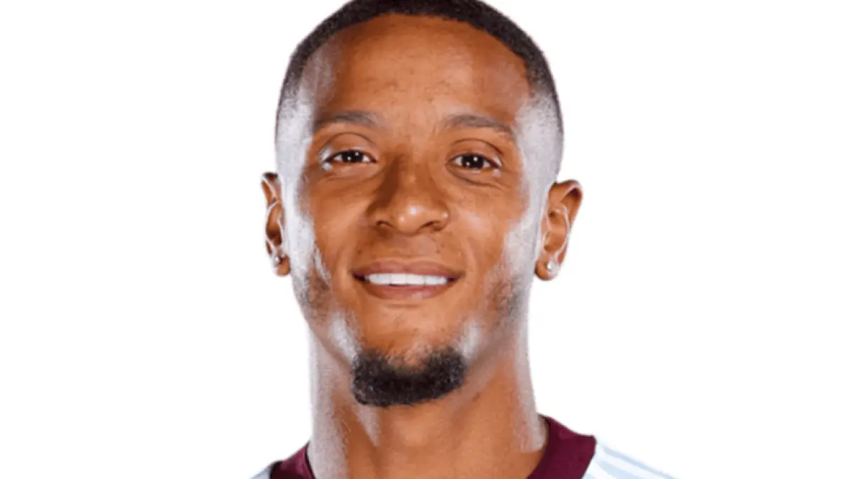 EZRI KONSA. (JPG)