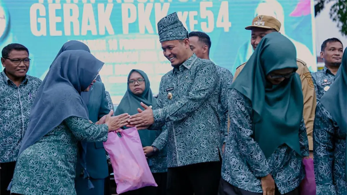 Wako Pekanbaru Agung Nugroho dalam sebuah kegiatan PKK baru-baru ini. Agung libatkan PKK untuk dorong percepatan penghimpunan pajak daerah. (ISTIMEWA)