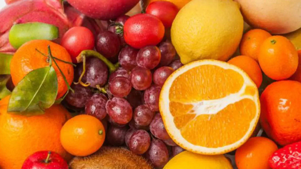Ilustrasi buah dan sayuran segar. (Sumber foto: Freepik)