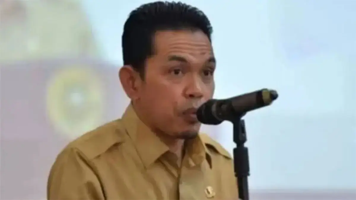 Kepala Dinas Pendidikan Riau Erisman Yahya. (Dok Riaupos.co)