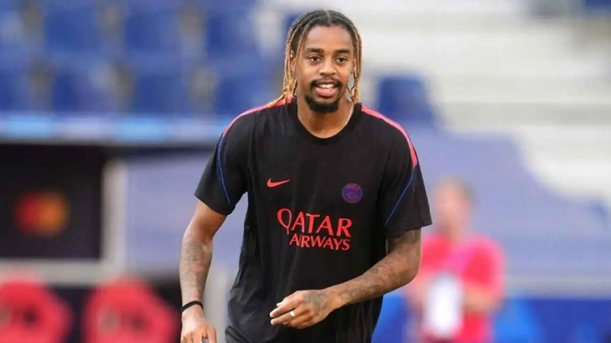 Bradley Barcola belum tampil untuk PSG musim ini. (Adam Davy/PA Images via Getty Images)