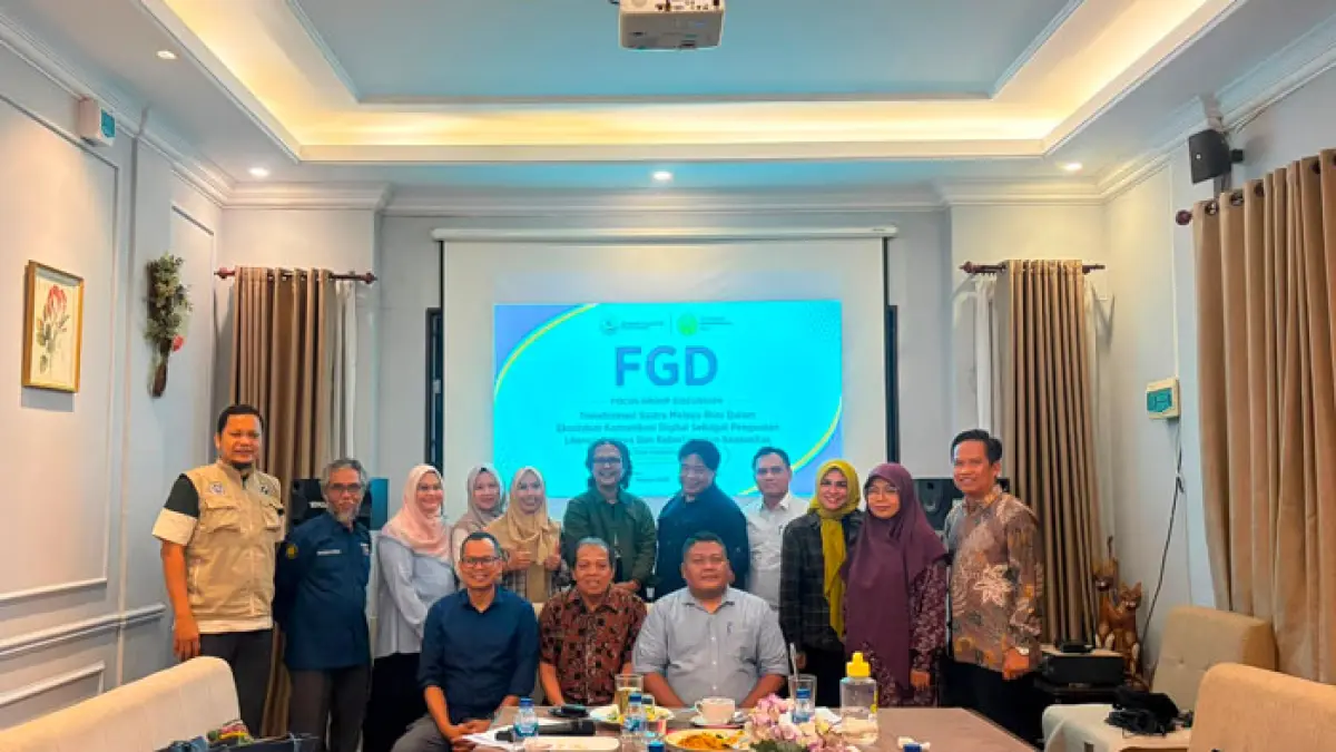 Tim Peneliti Hibah Penelitian Fundamental Reguler Tahun Pendanaan 2026 saat menggelar Focus Group Discussion (FGD). (Umri untuk Riaupos.co)