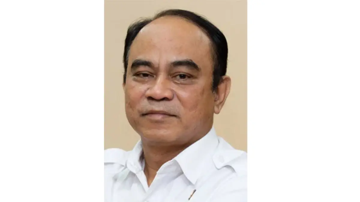 BUDI ARIE SETIADI. (JPG)