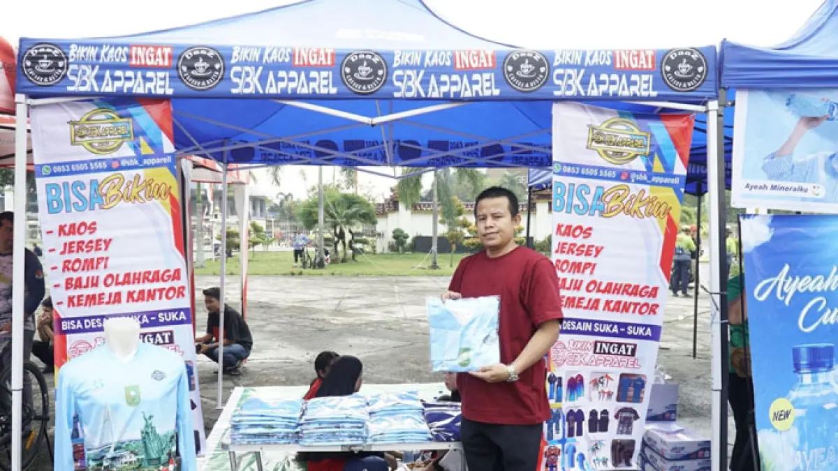 SBK Apparel kembali berpartisipasi dalam kegiatan Riau Pos Gowes Merdeka 2026 di kawasan Kantor Gubernur Riau, Ahad (30/8/2026). (Istimewa)
