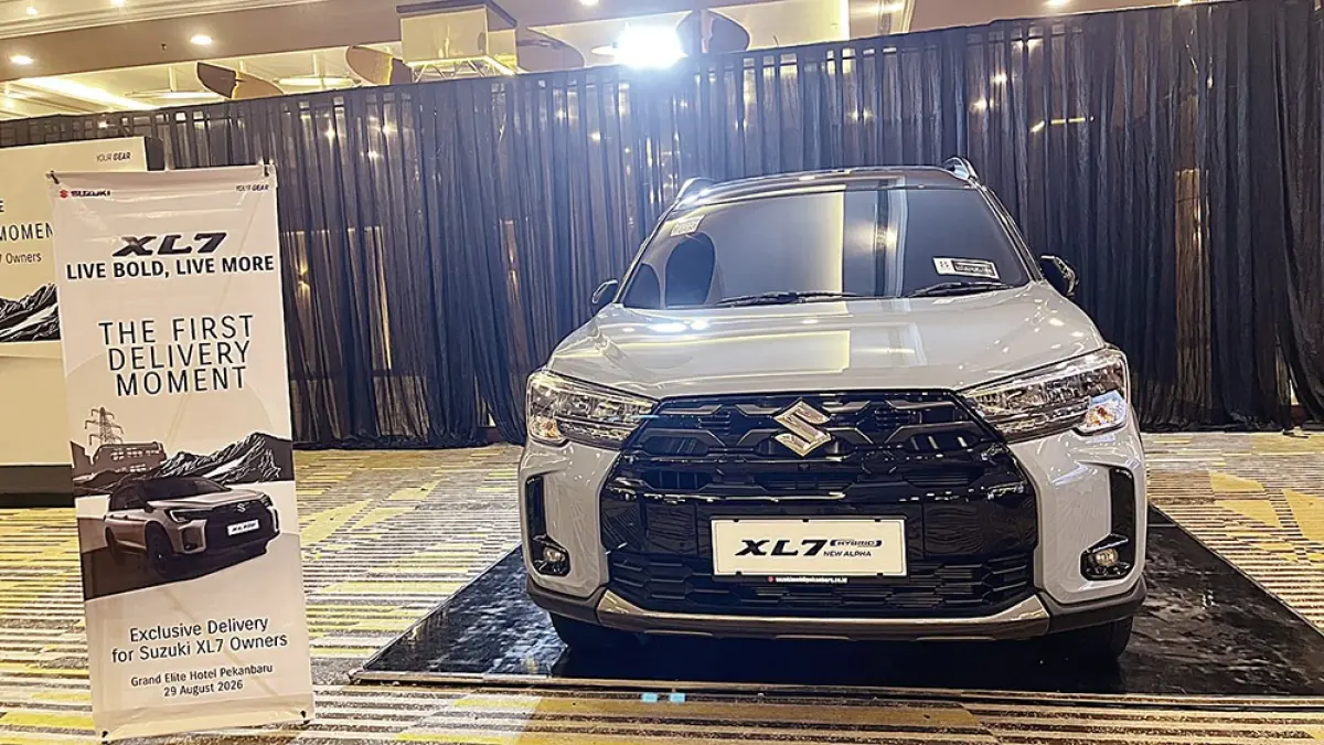 Penampilan  Suzuki XL7 Hybrid New Alpha. (suzuki riau untuk riau posSUZUKI XL7)