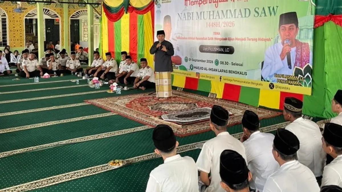 Ratusan WBP Lapas Bengkalis mendengarkan dengan hikmat ceramah agama dalam rangka memperingati Maulid Nabi Muhammad SAW di Mesjid Al-Ihsan Lapas, Selasa (1/9/2026) pagi.(Istimewa)
