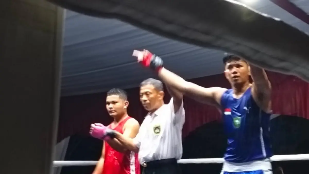 Empat Petinju Kuansing Maju ke Partai Puncak Kejurprov di Kampar