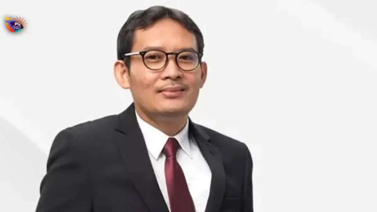 (Ahmad Erani Yustika). Sekretaris Jenderal Kementerian Energi dan Sumber Daya Mineral 
