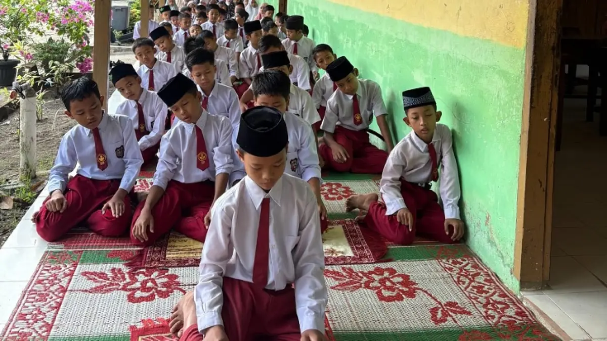 Kegiatan pembelajaran di salah satu sekolah di Kecamatan Rengat Barat sebelum diberlakukan belajar dari rumah, baru-baru ini.(Istimewa)