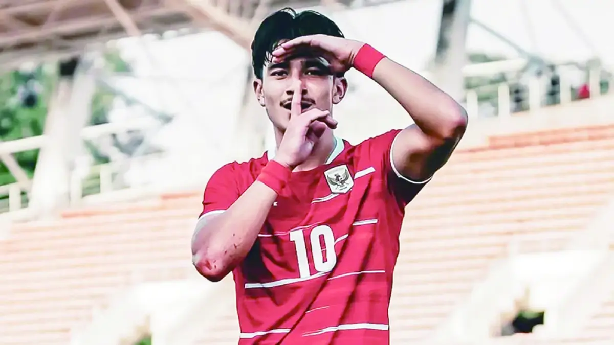 Striker Indonesia Theodore Evan Leeming melakukan selebrasi usai mencetak gol ke gawang Australia pada laga terakhir Grup H Kualifikasi Piala Asia U-20 di New Laos National Stadium, Vientiane, Laos, Ahad (6/9/2026).(Instagram @timnasindonesia)