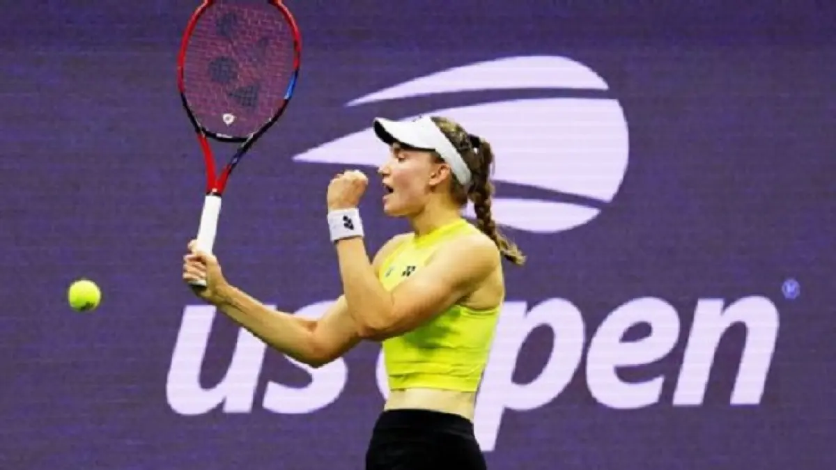 Elena Rybakina yang akan menjadi petenis nomor 1 dunia pada hari Senin akan menghadapi juara bertahan Aryne Sabalenka di final US Open hari ini WIB. (Instagram @usopen)