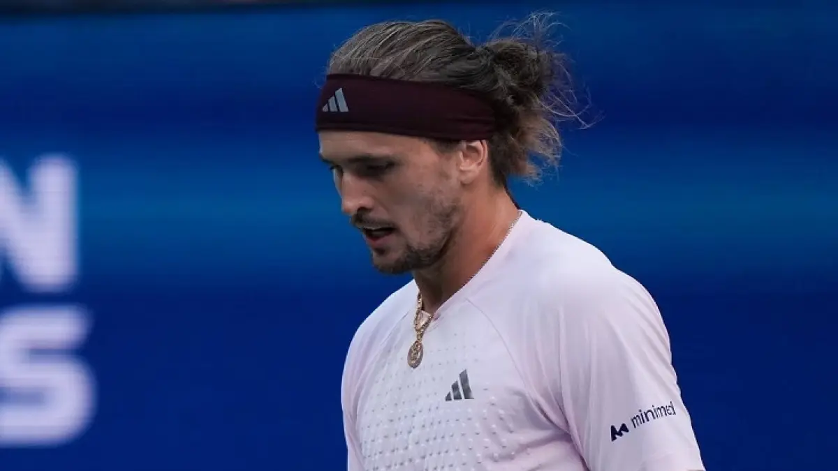 Petenis Jerman Alexander Zverev lolos ke final US Open setelah mengalahkan petenis Rusia Karen Khachanov 6-3, 7-6 (7), 7-6 (6) di semifinal. (Instagraam @usopen)