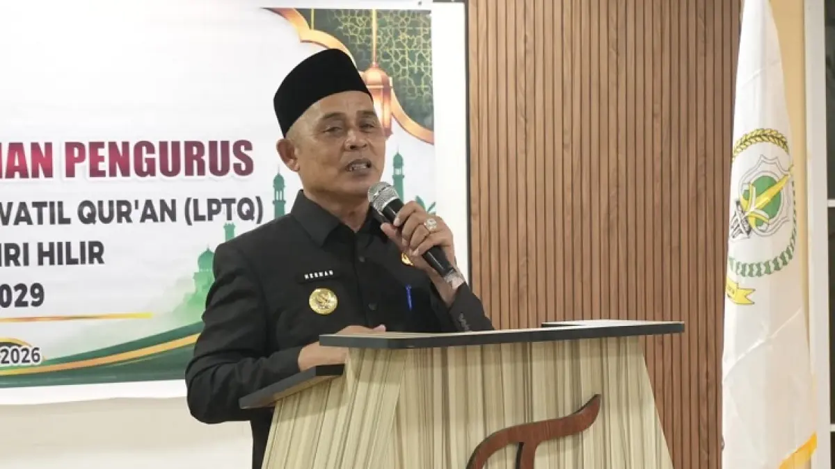 Bupati Inhil Herman memberi sambutan dalam pelantikan pengurus LPTQ Inhil di Tembilahan, Selasa (15/9/2026).(Diskominfo Inhil)