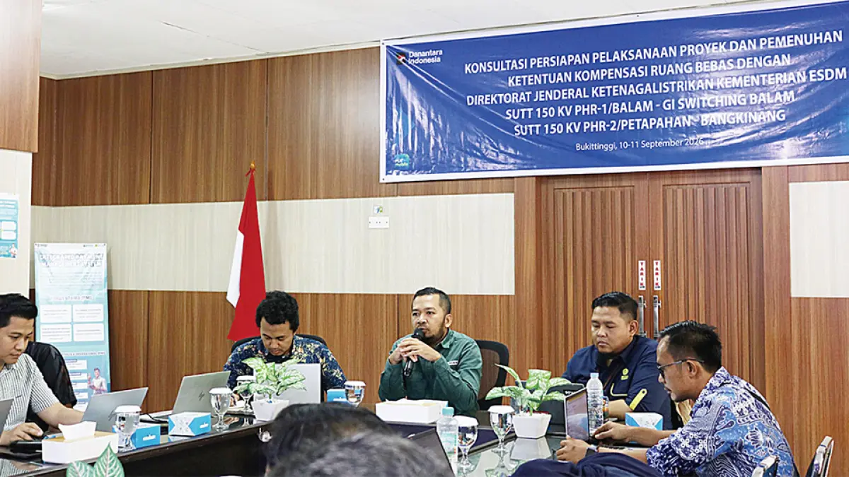 PLN UIP Sumbagteng melalui Unit Pelaksana Proyek (UPP) Sumbagteng 2 melakukan konsultasi dan koordinasi teknis de­ngan Direktorat Teknik dan Lingkungan, Direktorat Jenderal Ke­tenagalistrikan, Kemen­terian Energi dan Sumber Daya Mineral (ESDM) di Kantor PLN UPP Sumbagteng 2, Kota Bukittinggi, pada Kamis-Jumat (10-11/9/2026). (PT PLN PERSERO UNTUK RIAU POS)