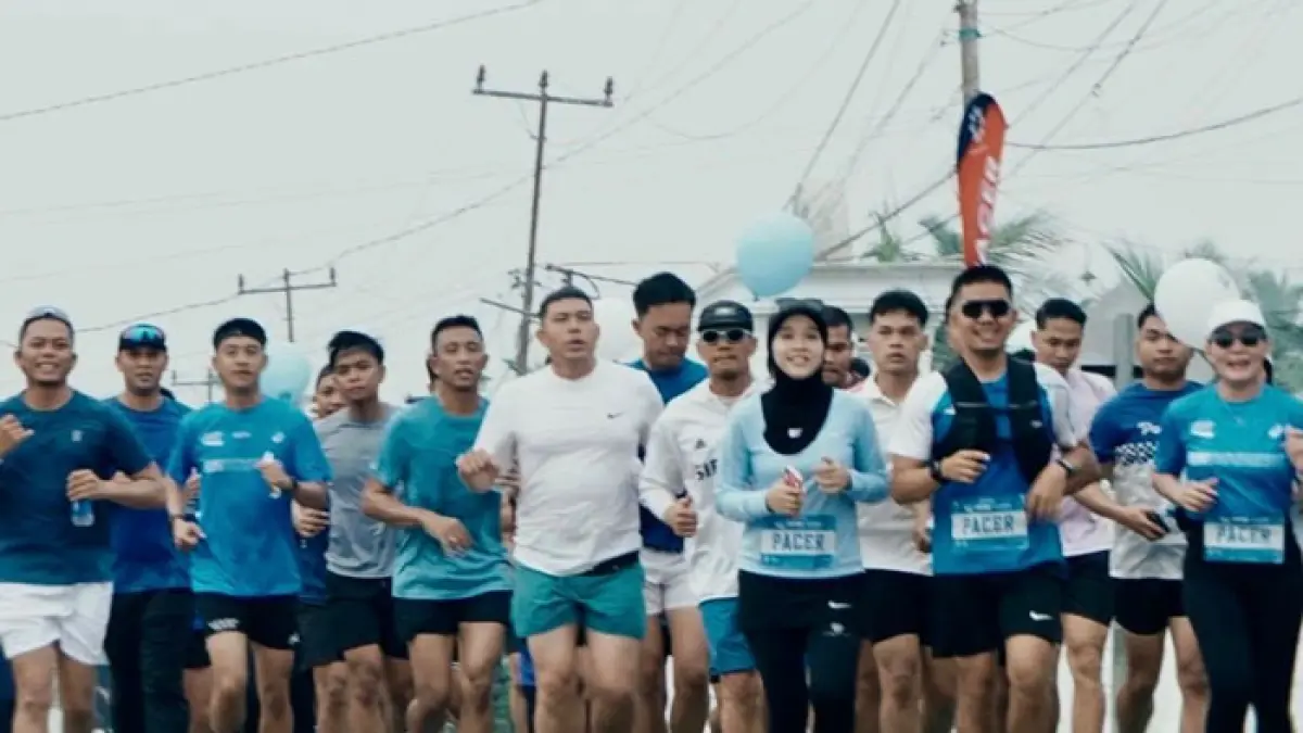 Ratusan pelari memeriahkan Mini Offline Pocari Sweat Run Indonesia 2026 Selatpanjang Series yang digelar Komunitas Pelari Kampong, Minggu (20/9/2026) pagi. (Istimewa)