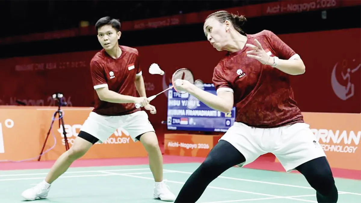 Ganda Siti Fadia Silva Ramadhanti/Febriana Dwipuji Kusuma menjadi penentu kemenangan tim bulutangkis beregu putri Indonesia dalam Asian Games 2026 di Chinomiya City Municipal Gymnasium, Jepang, Selasa (22/9/2026). Keduanya tampil dominan mengalahkan wakil Taiwan Hsu Yin-Hui/Hu Ling Fang dengan skor 21-19 dan 21-6. (PB PBSI)