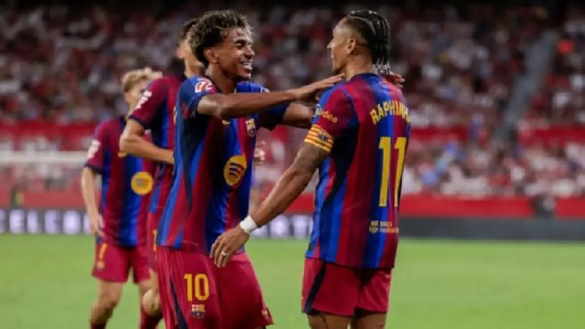 Barcelona mencapai pendapatan lebih dari €1 miliar tahun lalu (Jose Luis Contreras/NurPhoto via Getty Images)