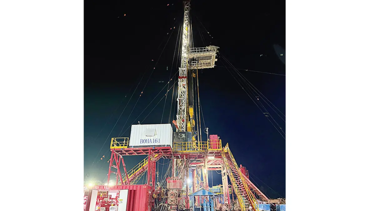 Rig yang beroperasi di Sumur RECO#4  di Kabupaten Rokan Hilir, Provinsi Riau, baru-baru ini. (phr untuk riau pos)