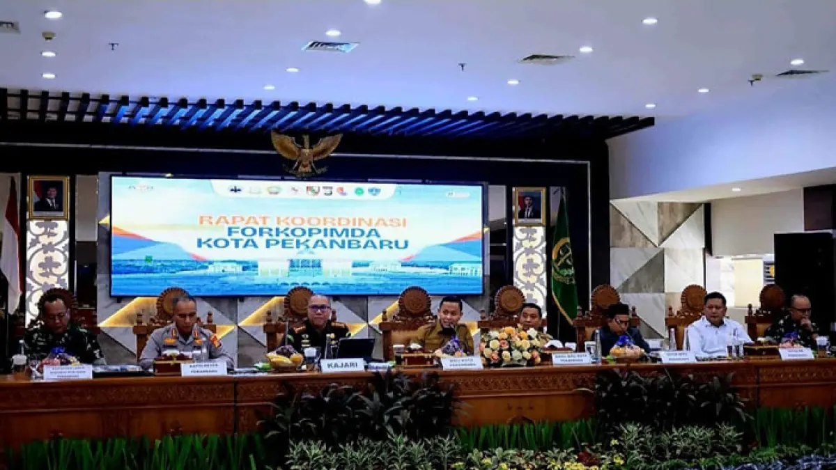 Rapat koordinasi Pemko Pekanbaru bersama Forum Koordinasi Pimpinan Daerah (Forkopimda) yang digelar di Kantor Kejaksaan Negeri (Kejari) Pekanbaru. (Istimewa)