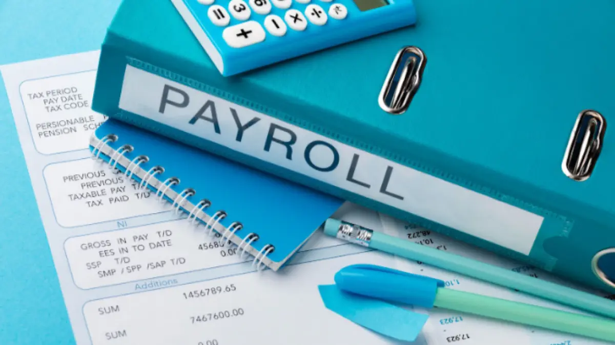 Digitalisasi payroll dapat menjadi solusi bagi perusahaan agar proses penggajian karyawan dapat berjalan lebih efisien dan minim risiko. (dok. FREEPIK/freepik)
