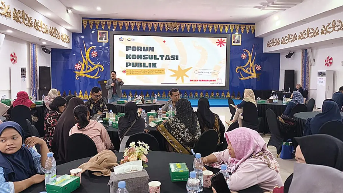 Suasana Forum Konsultasi Publik (FKP) 2026 yang digelar oleh Kantor Pelayanan Pajak (KPP) Pratama Pekanbaru Tampan berkolaborasi dengan KPP Pratama Pekanbaru Senapelan bertempat di Aula Hang Tuah Lantai 4, Kanwil DJP Riau, Rabu (30/9/2026).&nbsp;(SITI AZURA/RIAU POS)