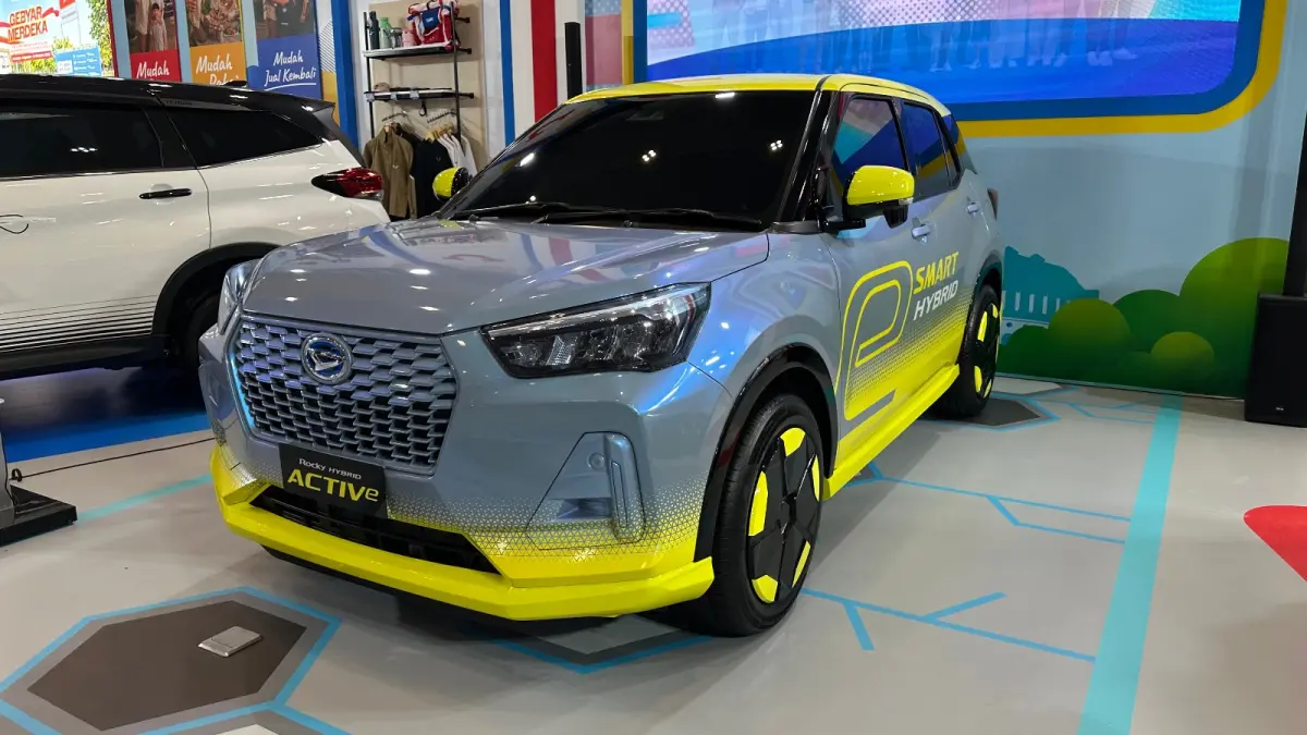 Daihatsu Rocky Hybrid ACTIVe di Booth Daihatsu GIIAS Semarang 2026. (Istimewa)