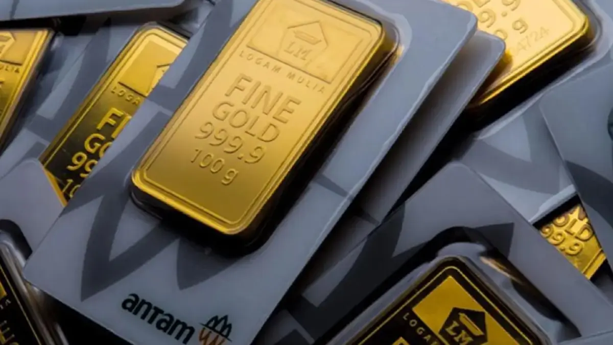 Harga Emas Antam Turun Rp13 Ribu