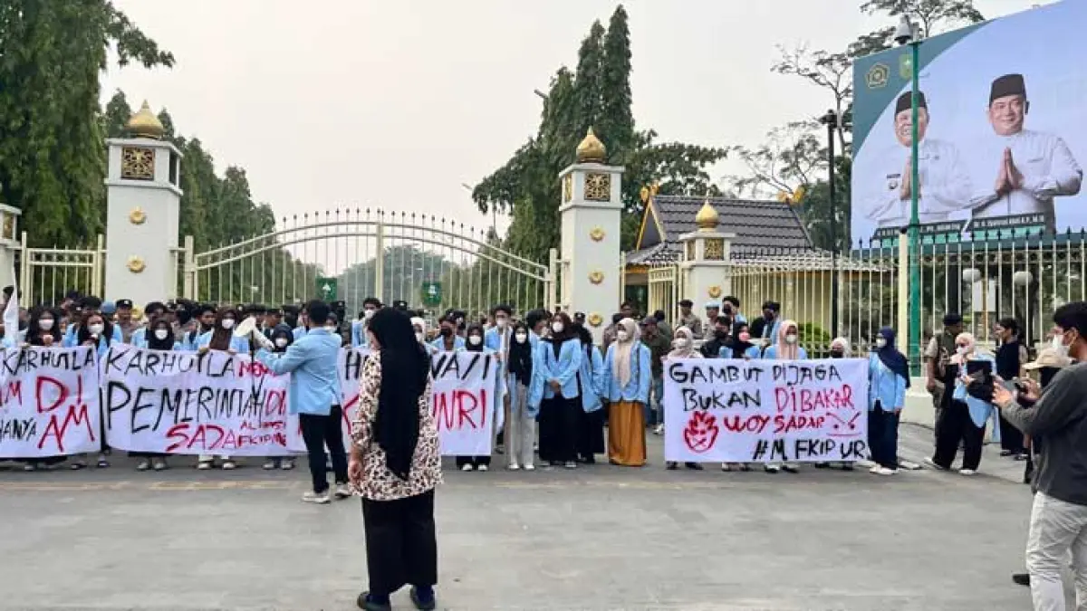 Mahasiswa Kembali Desak Pemerintah Atasi Karhutla 