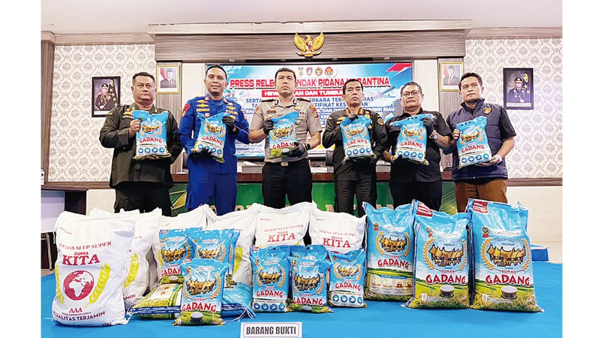 Polisi Bongkar Penyeludupan 25 Ton Beras di Meranti