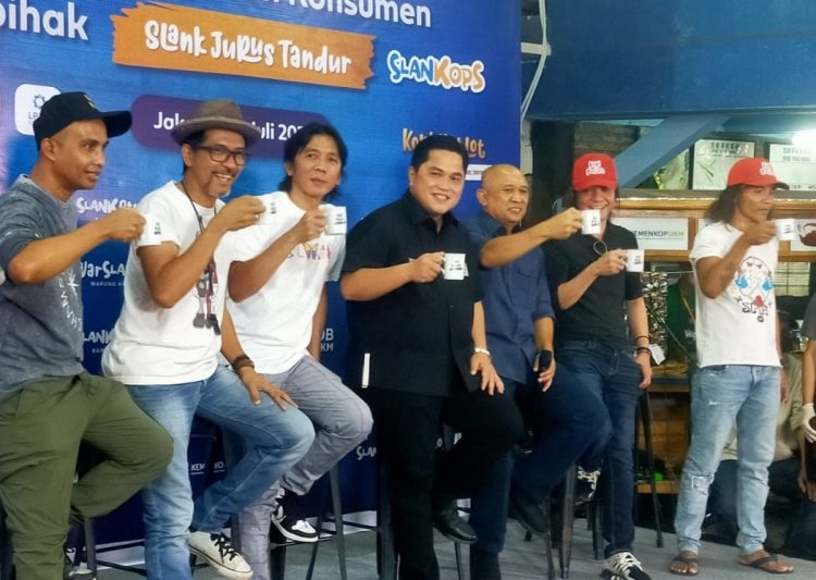 Grup band Slank membuka koperasi untuk pemberdayaan para Slankers