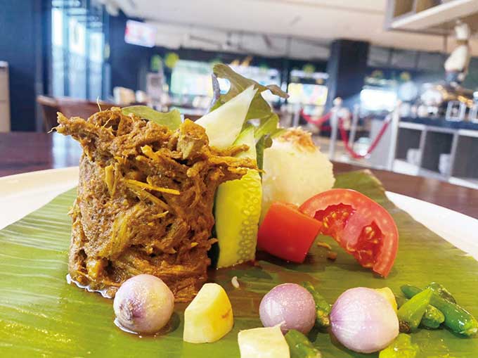 Menu kuliner nusantara yang disajikan Hotel Novotel, Pekanbaru.